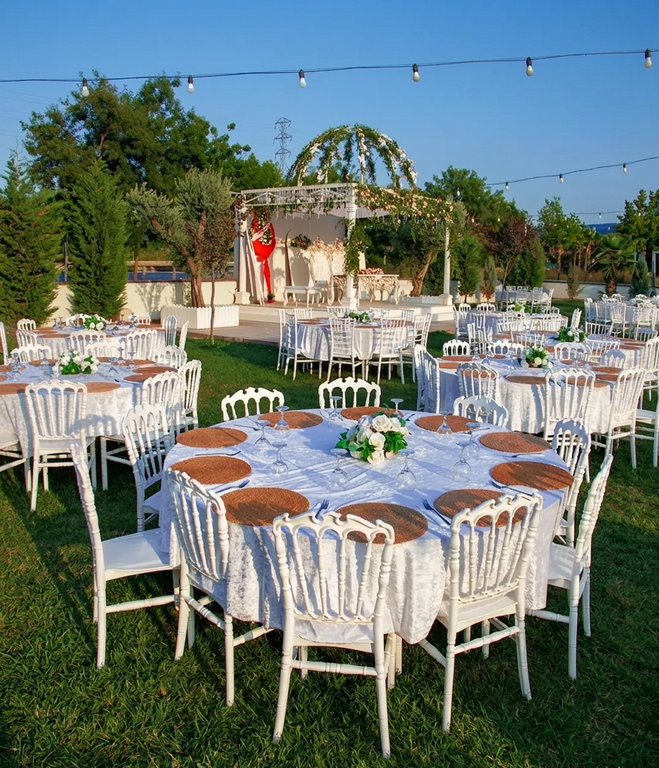 Yakıcı Garden
