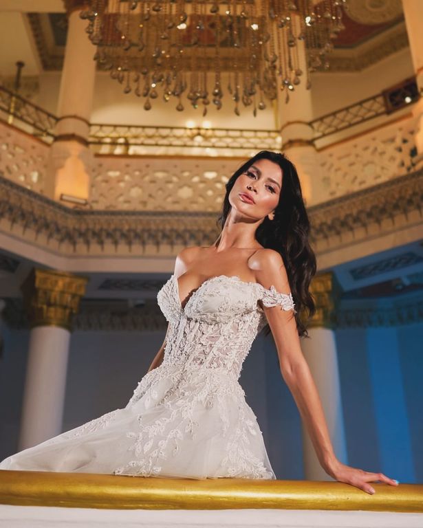 Miss Defne Balıkesir