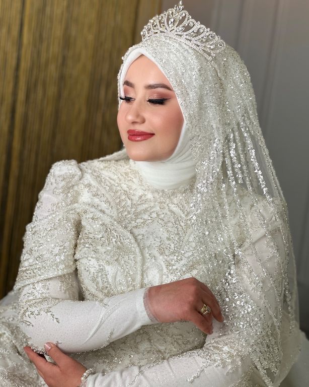 Miss Defne Balıkesir