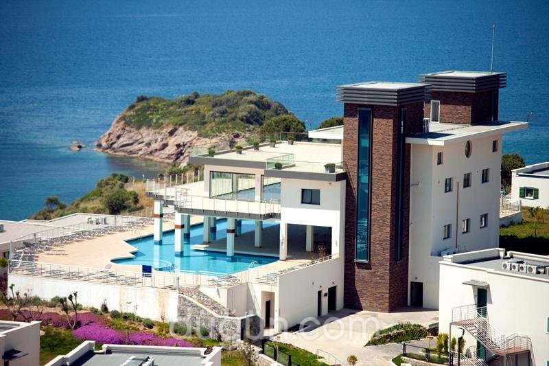 Aria Claros Beach & Spa Resort