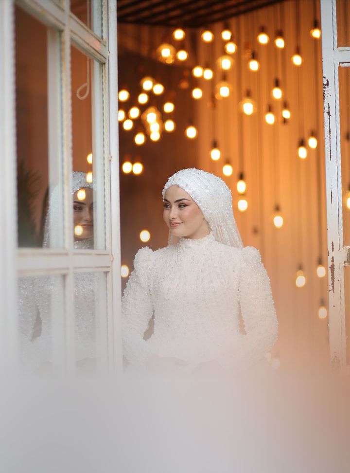 Victoria Wedding Dress