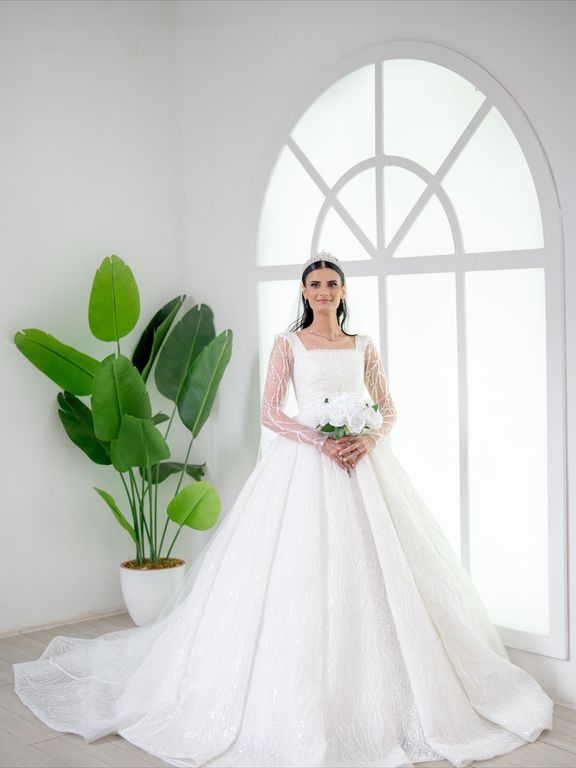 Victoria Wedding Dress