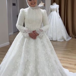 Victoria Wedding Dress
