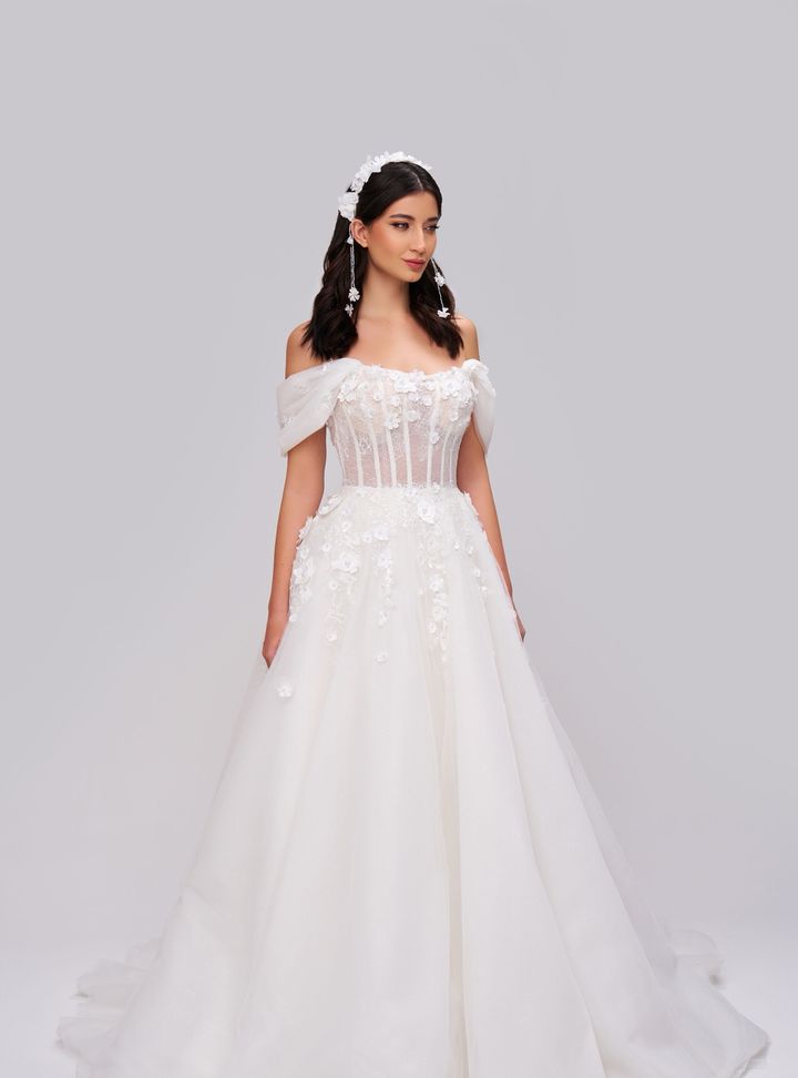 Düşük Omuz A Kesim Gelinlik