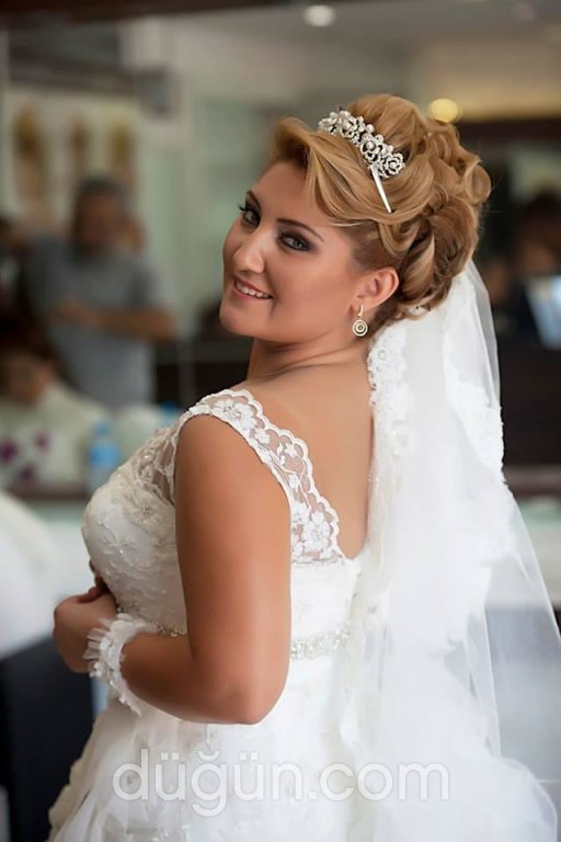 Nurettin Esengül Gelin Saç Tasarımı