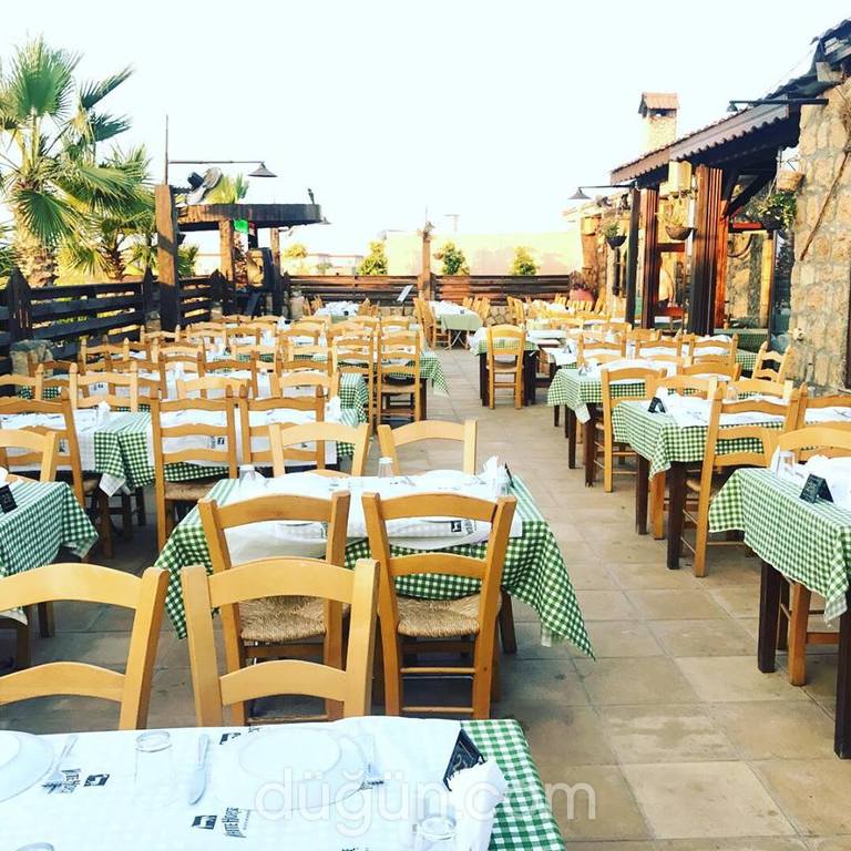Aytotoro Meze Evi Fiyatları Nikah Sonrası Yemeği Kıbrıs