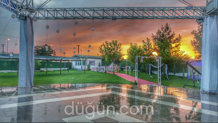 Bella Garden Kır Düğün Alanı