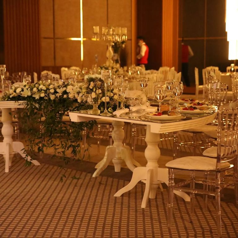 By Hande Kaya Organizasyon