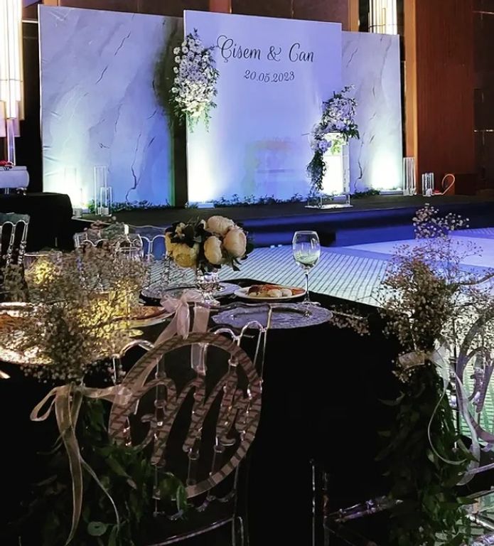 By Hande Kaya Organizasyon