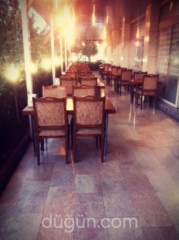 Saray Saç Tava Restaurant
