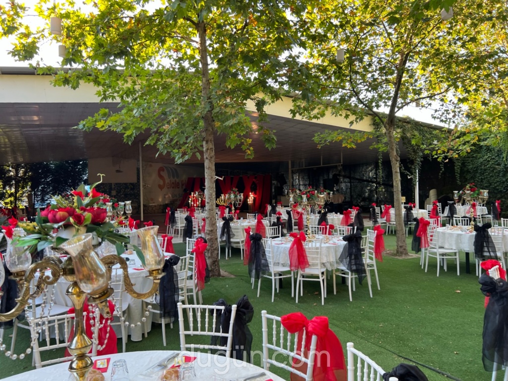 Şelale Plaza Manisa