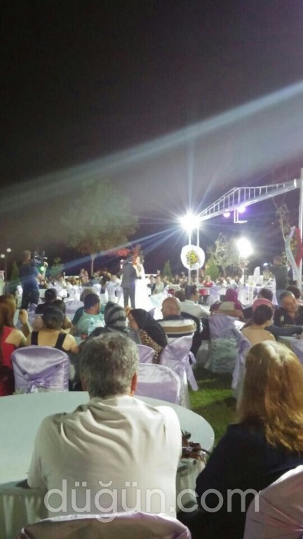 Kelebek Kır Düğün Bahçesi