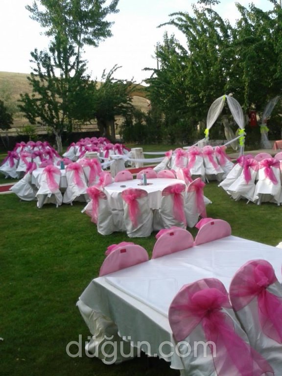 Kral Faruk Kır Düğün Salonu