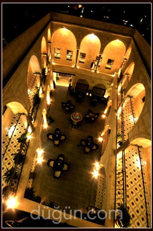 Şüküroğulları Restaurant & Pastane