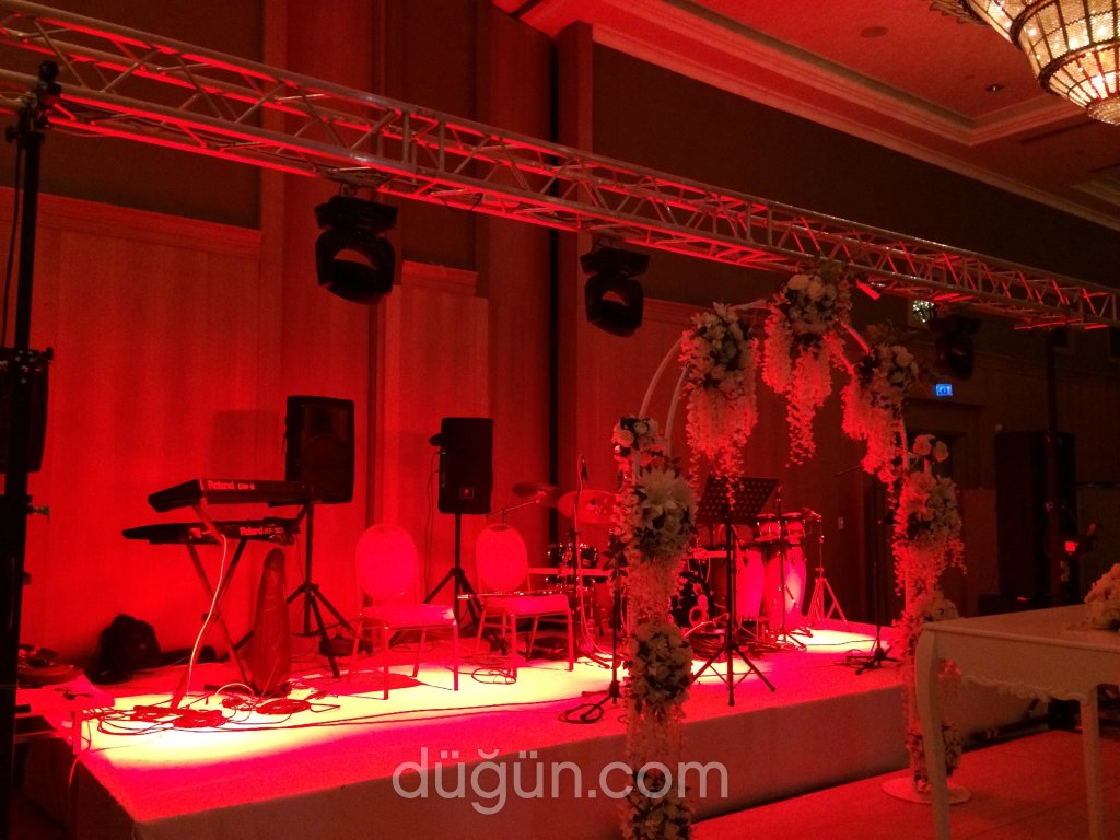 Saygın Müzik Ses, Sahne, Işık Sistemleri
