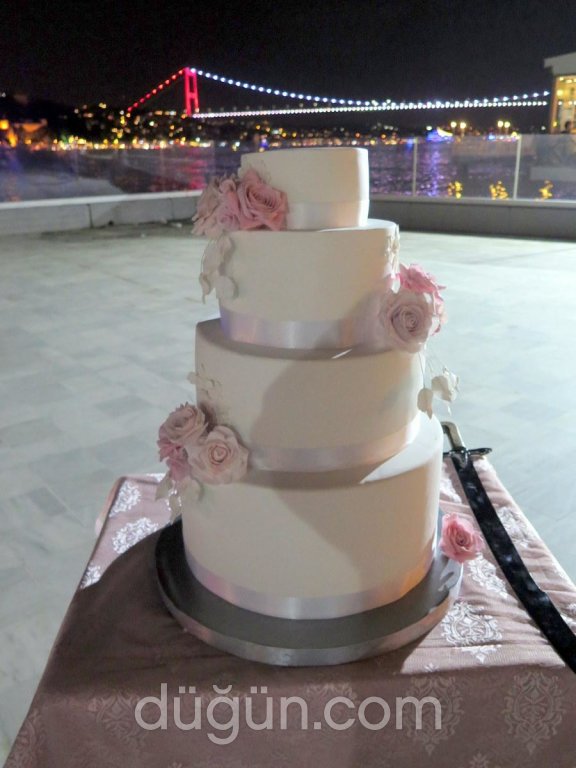 Tatlı Kaçamak Pastahanesi