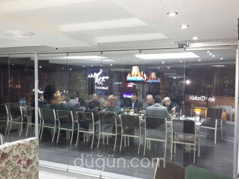 T-Cafe & Restaurant