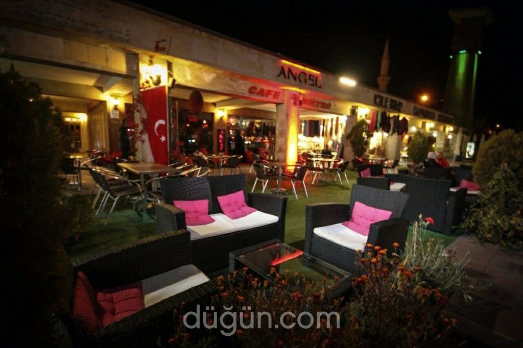 Angel Cafe & Bistro