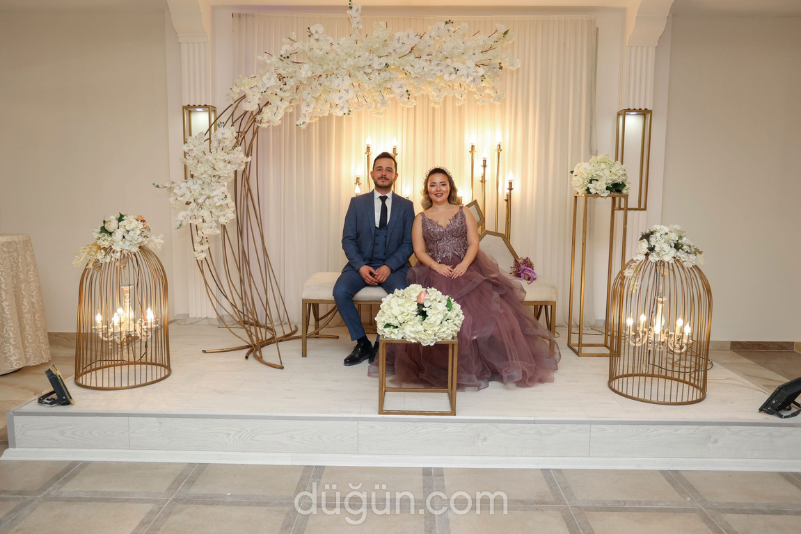 Kırçiçeği Royal Palace