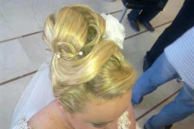 Ümit Özay Saç Tasarım