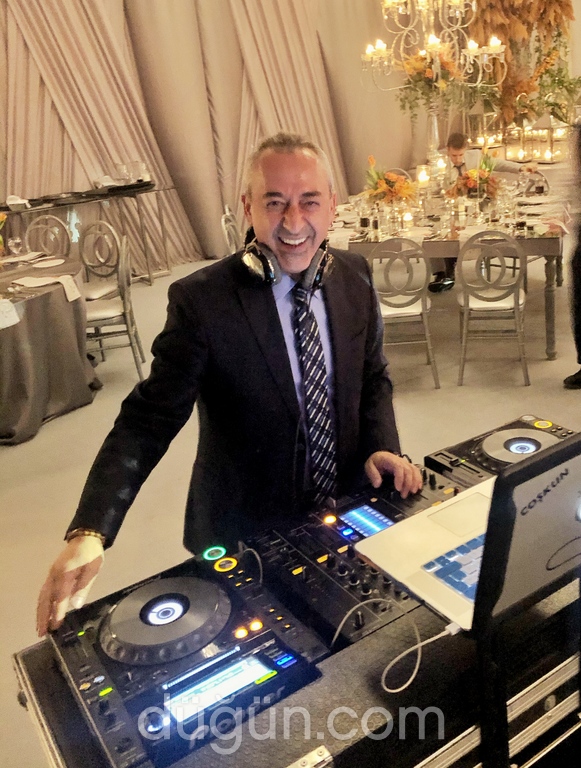 Coşkun Gürsel Dj Ses Işık Hizmetleri