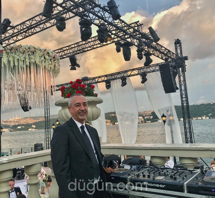 Coşkun Gürsel Dj Ses Işık Hizmetleri