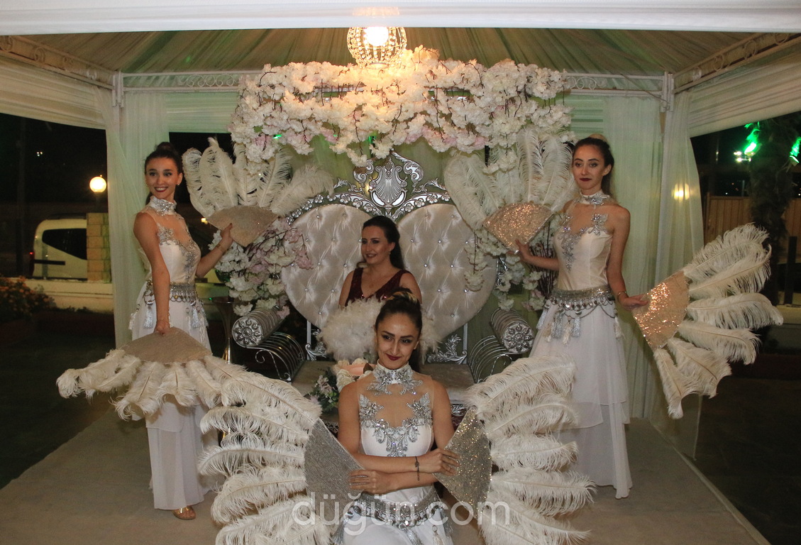 Adli Davet Kına Alanı