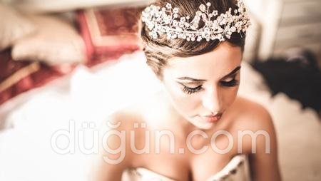 Prenses Topuz Gelin Saçı Modeli