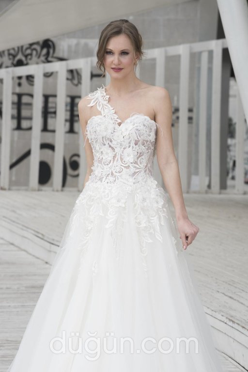 Tek Omuzlu Gelinlik Modeli