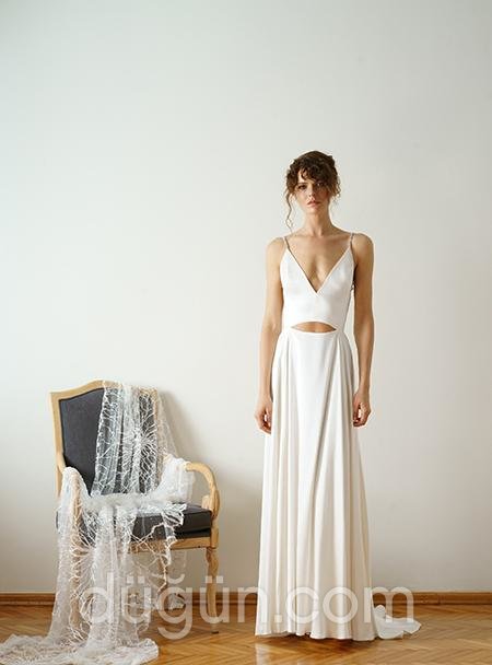 Saten Gelinlik Modeli