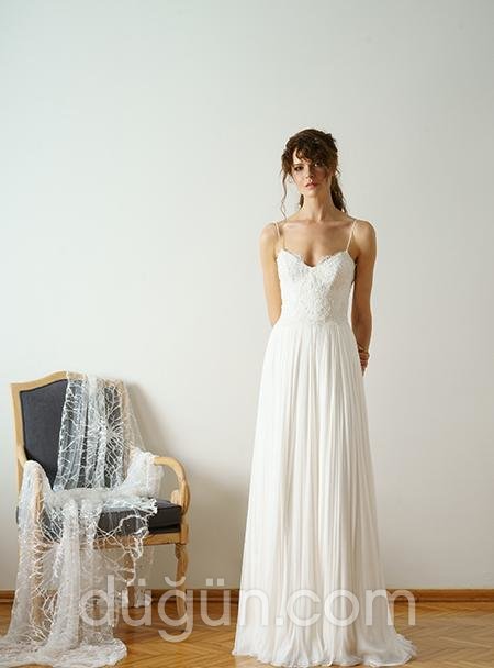 Tül ve Dantel Gelinlik Modeli