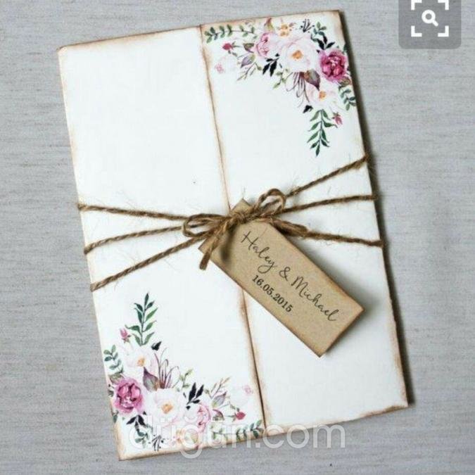 Çiçekli Vintage Davetiye