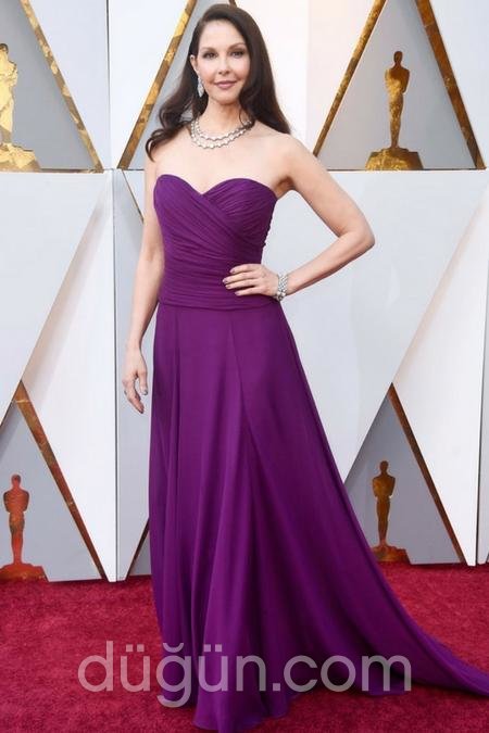 Ashley Judd 2018 Oscar Kıyafeti