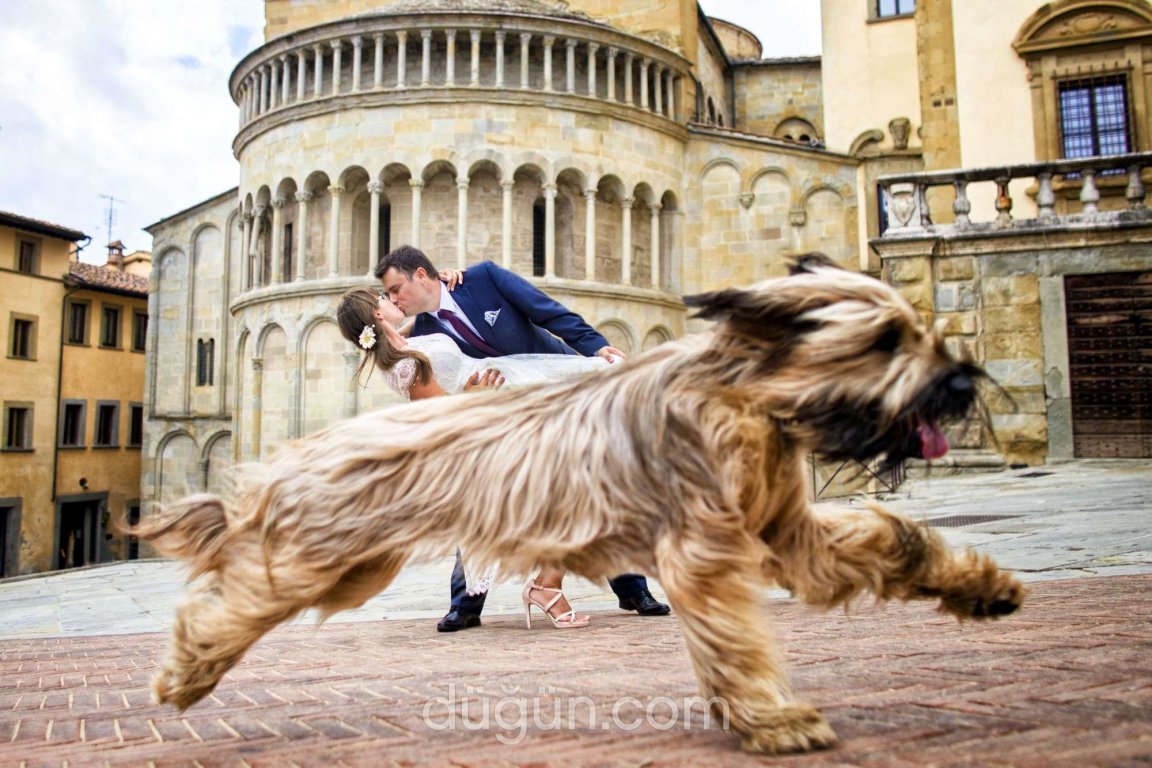 "Düğüne Yetişmem Lazım!"