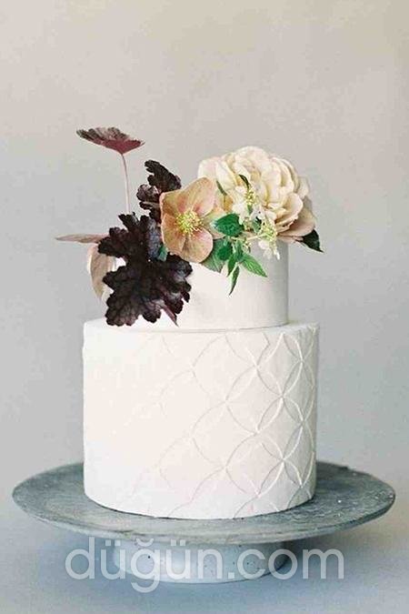 Geometrik Desenli Nişan Pastası