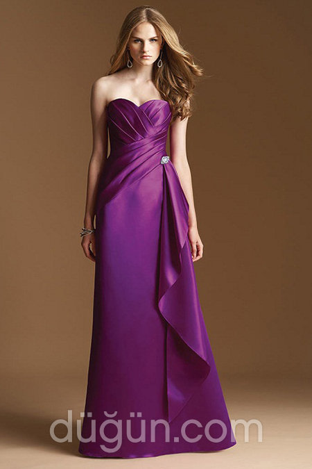 Taş Detaylı Mor Nişanlık