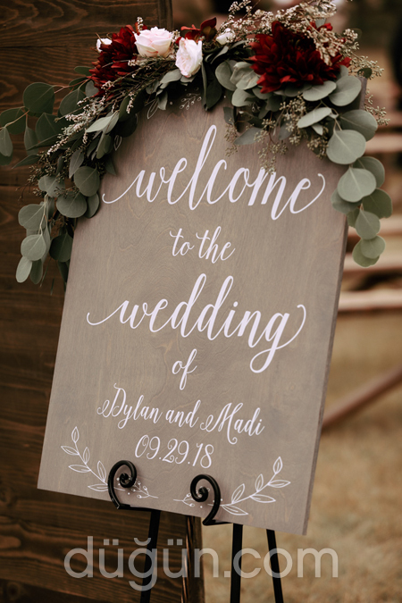 Çiçekli Karşılama Panosu