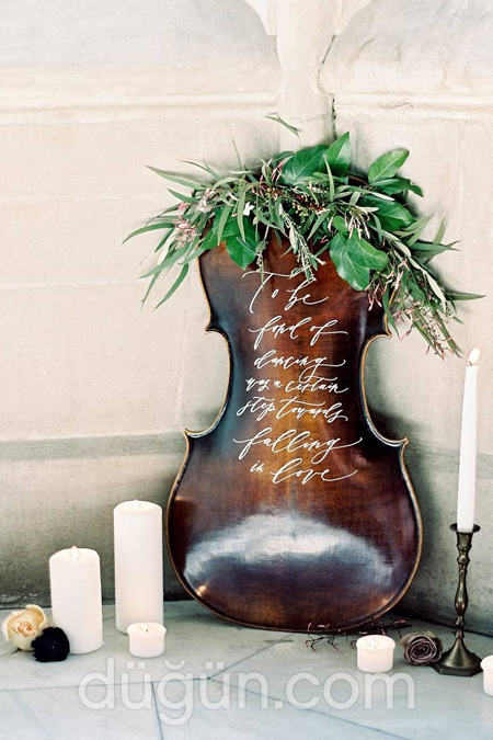 Keman Karşılama Panosu