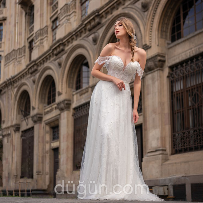 Düşük Askılı Gelinlik Modeli