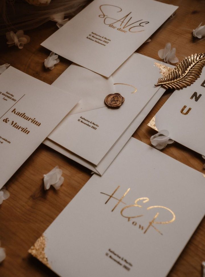 Gold Baskılı Sade Davetiye Altın Varaklı Düğün Davetiye