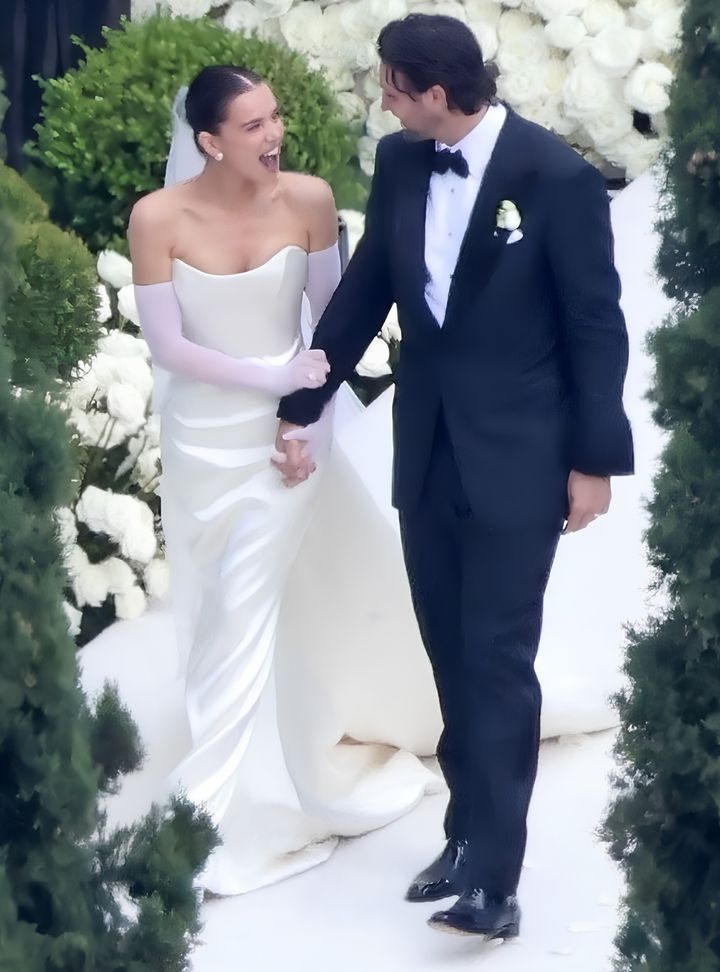 Hailee Steinfeld Gelinlik Modeli
