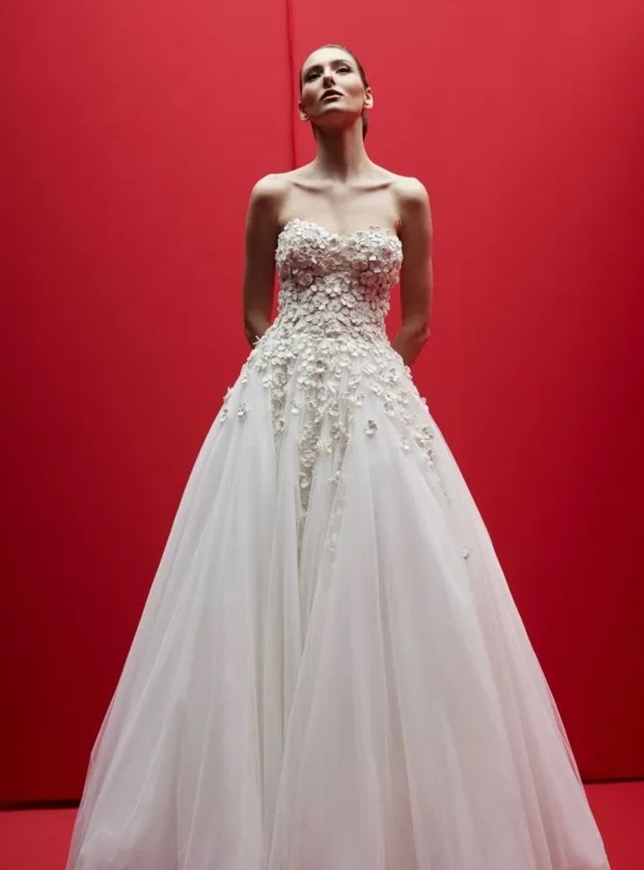 2025 Francesca Miranda -3-25 A Kesim Straplez Göğüs Dekolteli Gelinlik