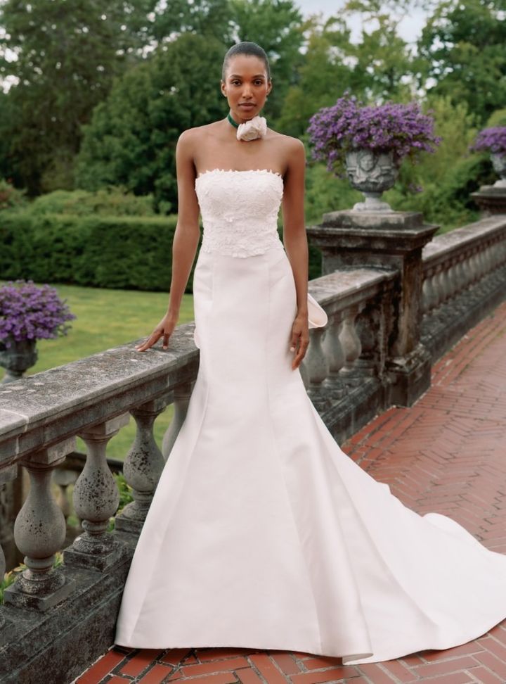 2026 Sareh Nouri-20-26 Balık Kesim Straplez Göğüs Dekolteli Gelinlik