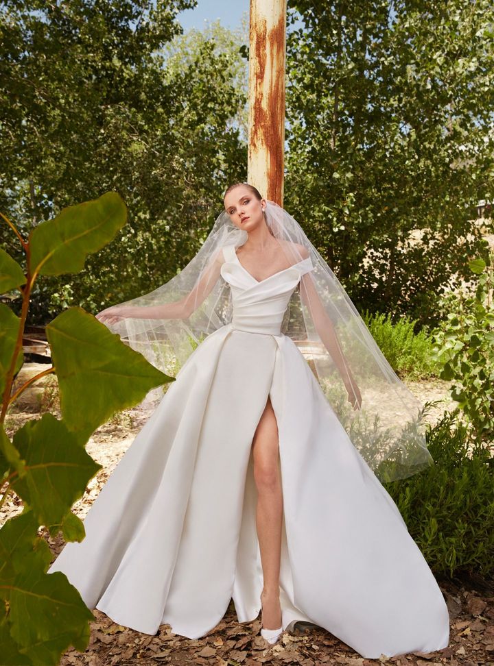 Elie Saab Yırtmaçlı Gelinlik