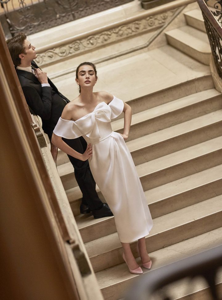 Carolina Herrera Midi Boy Gelinlik Modeli