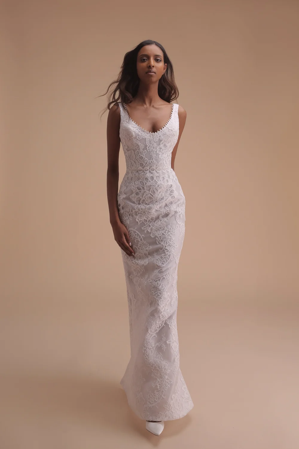 2026 Jaclyn Whyte -16-26 Balık Kesim Vintage Göğüs Dekolteli Gelinlik