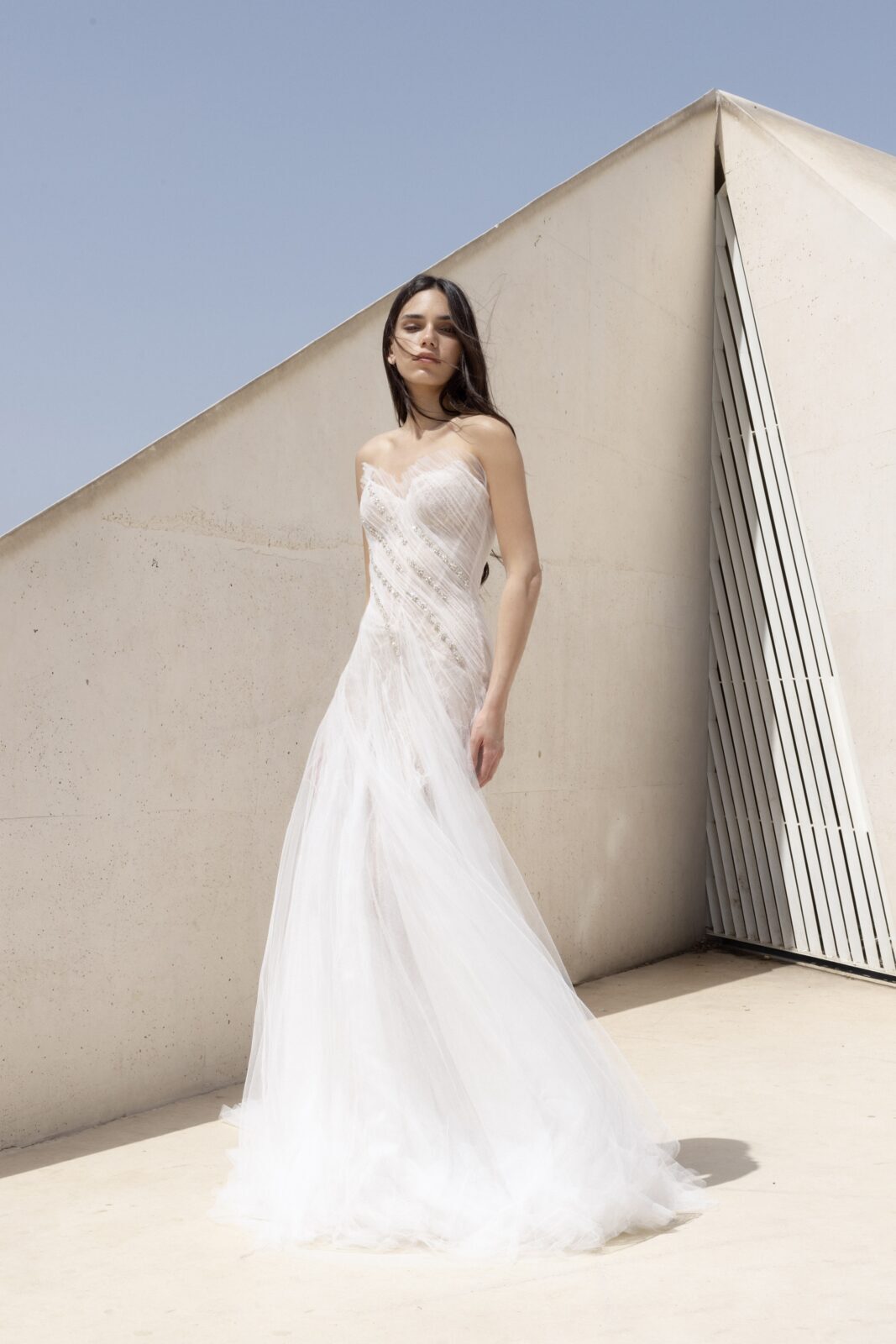 2026 Liz Martinez -7-26 Balık Kesim Straplez Sırt Dekolteli Gelinlik