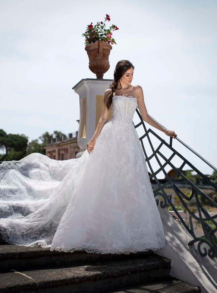 2025 Valentini Spose Straplez Yaka A Kesim Gelinlik