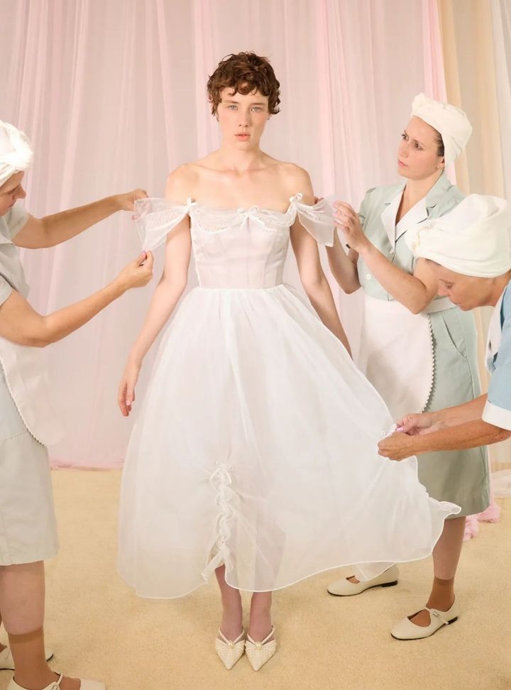 2026 Honor-11-26 A Kesim Vintage Düşük Omuz Gelinlik