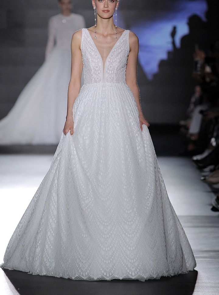 Rosa Clara Derin V Yakalı A Kesim Gelinlik